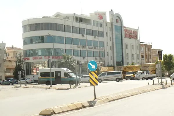 Tınaztepe Buca Tıp Merkezi - Resim 17