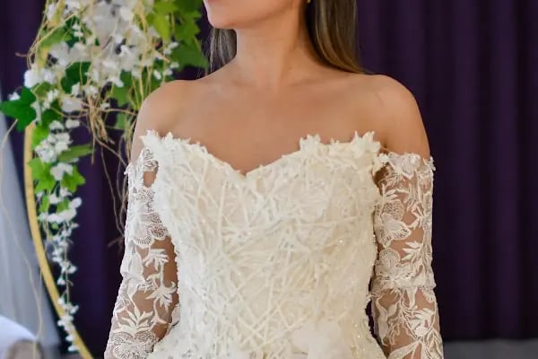 Balıkesir İlgün Moda Gelinlik Tasarım - Resim 19