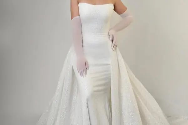 Balıkesir İlgün Moda Gelinlik Tasarım - Resim 18