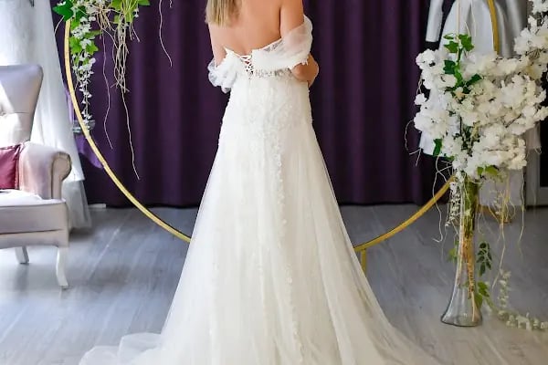 Balıkesir İlgün Moda Gelinlik Tasarım - Resim 2