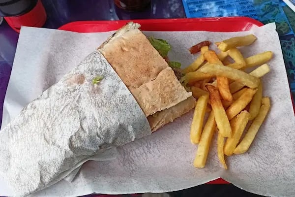 Akyaka Köşem Cafe Restaurant - Resim 3