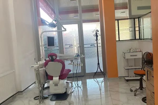 Özel Real Dent Diş Kliniği - Resim 7