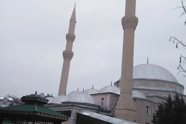 Tevhid Cami - Resim 1