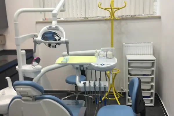 Dentpark Ağız ve Diş Sağlığı Polikliniği Batıkent Şube - Resim 13