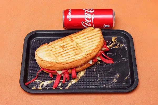Aile Waffle Cafe - Resim 17