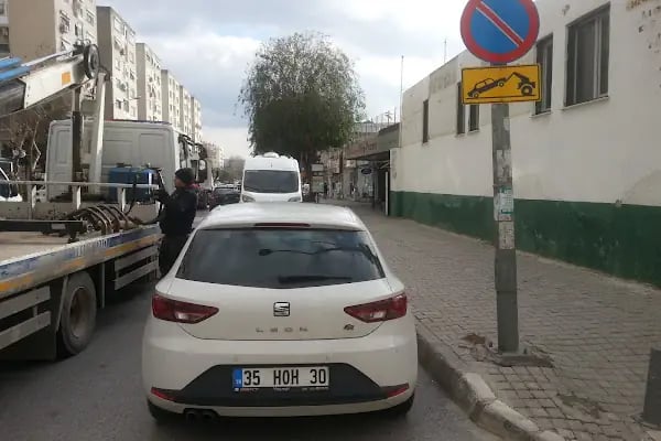 Bornova Stadyumu - Resim 7