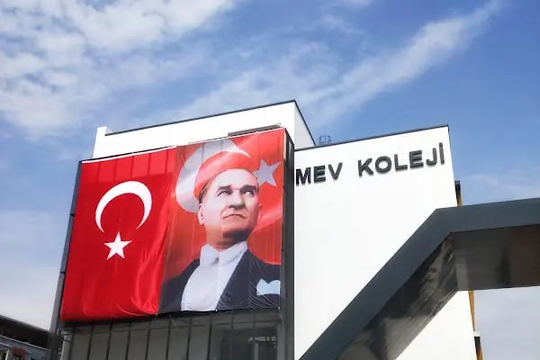 MEV Koleji Özel İzmir Bornova Okulları - Resim 12