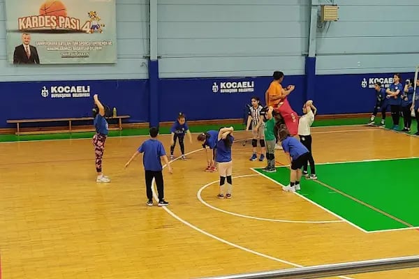 50.Yil Spor Salonu - Resim 20