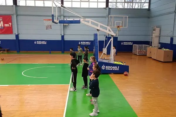 50.Yil Spor Salonu - Resim 7