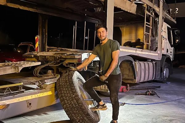 Lastikçi Yol Yardım 7/24 muğla oto lastik Taşkın sönmez - Resim 4