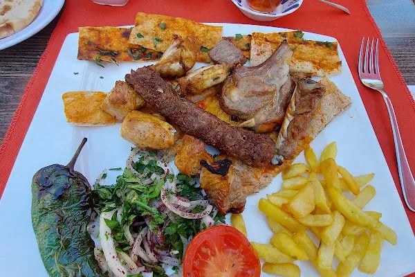 Mangal Kebap House - Resim 1