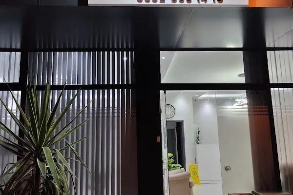 Diş hekimi Mehmet ÖZER-Alanya Diş hekimi -Diş kliniği-İmplant -Zirkonyum-Acil Diş-Kanal Tedavisi-Porselen kaplama-Dentist- - Resim 19