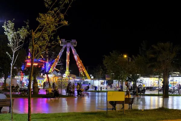Akçay Eglence Lunepark - Resim 1