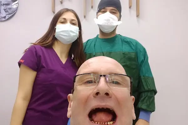 Yalı Ağız ve Diş Sağlığı Polikliniği - Resim 17