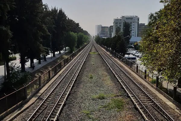 Bornova Bölge Metro Durağı - Resim 3
