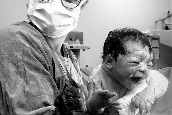 Op.Dr. Ferhat Yasin ÖZKAYA, Kadın Hastalıkları ve Doğum - Resim 1