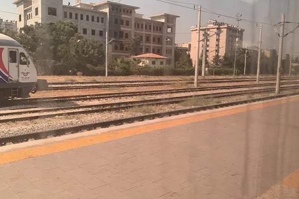 Şakirpaşa Tren İstasyonu - Resim 2