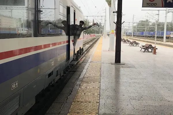 Şakirpaşa Tren İstasyonu - Resim 7