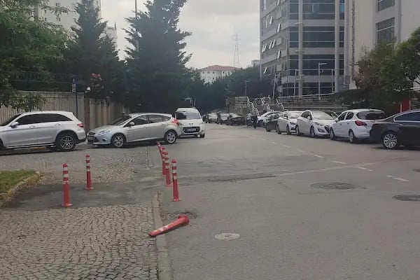 Ataşehir Ağız Ve Diş Sağlığı Hastanesi - Resim 3