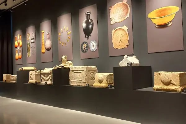 AVM Antalya Büyükşehir Belediyesi Ticaret ve Kültür Merkezi - Doğugarajı - Resim 15