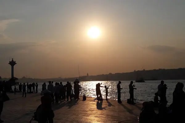 Üsküdar eminönü İskelesi - Resim 17