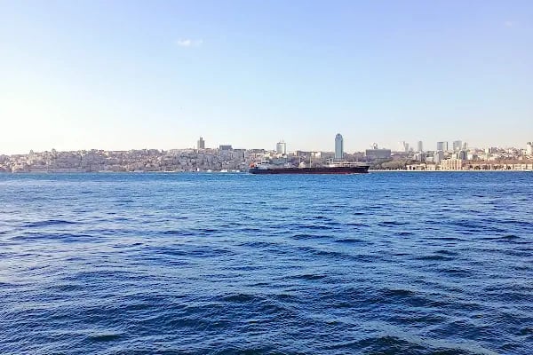 Üsküdar eminönü İskelesi - Resim 1