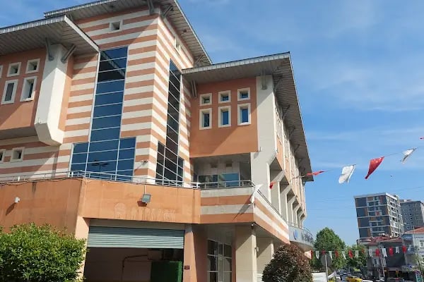 Bağcılar Belediyesi Kadir Topbaş Halk Sarayı - Resim 2