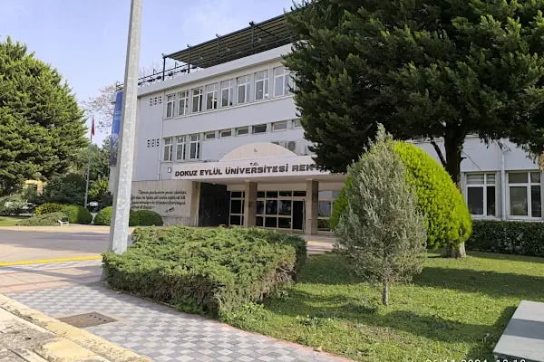 Dokuz Eylül Üniversitesi - Resim 2