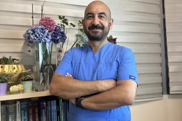 Op. Dr. Ozan Akca, Ortopedi Ve Travmatoloji - Resim 3
