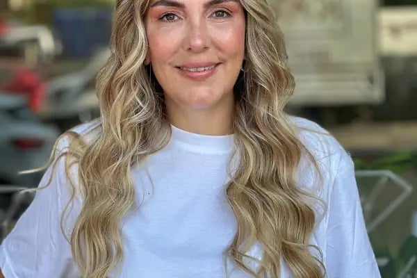 Hüseyin Alkan Hair Beauty &amp; Wellness Center - Resim 18