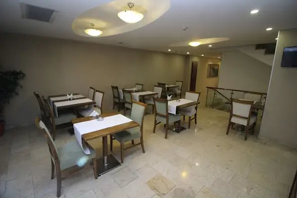 Vali Erdoğan Şahinoğlu Hitit Otel - Resim 20