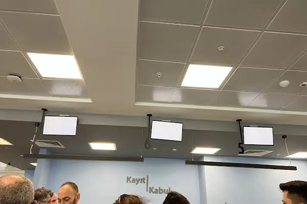 İzmir Şehir Hastanesi ACİL - Resim 5