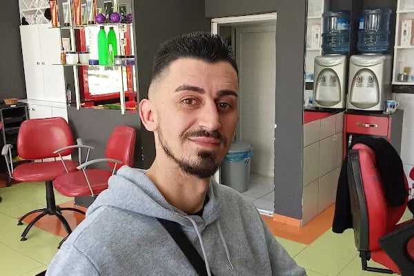 Kuaför Alanya Bilal erol nail manikür pedikür hair salon - Resim 11