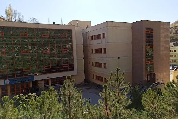 Katip Çelebi İlkokulu - Resim 14
