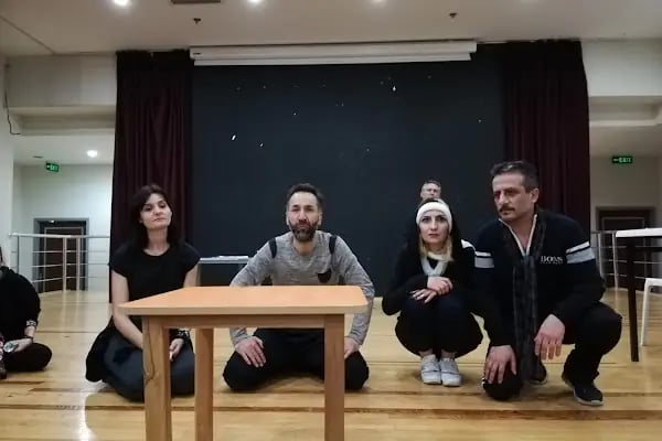 Buca Belediyesi Olimpik Yüzme Havuzu Konferans Salonu - Resim 4