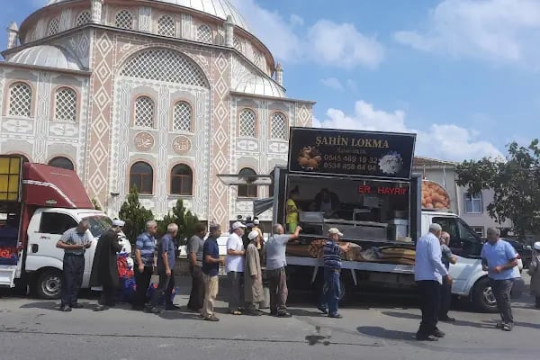 İstanbul Hayır Lokması Döktürme Lokmacı Şahin Usta - Resim 6
