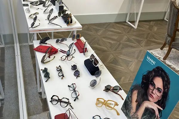Avenue Optik - Resim 6