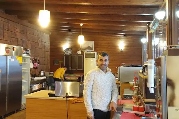 Lila Mor Cafe & Bistro Party House - Resim 10