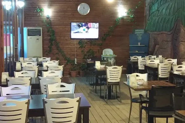 Lila Mor Cafe & Bistro Party House - Resim 8