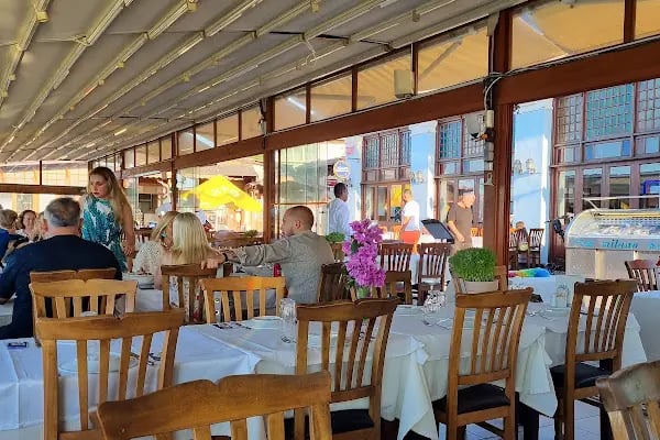 Fortunato Cafe&Restaurant - Resim 5