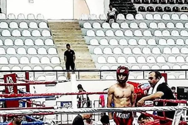 Bursa Kickboks, Muaythai ,MMA, Crossfıt Tekme Boksu Gençlik Ve Spor Kulübü - Resim 15