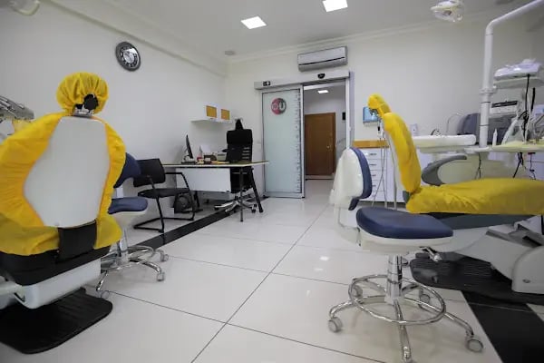 Uzunçarşı Diş Polikliniği - Resim 13