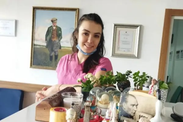 Dermatolog Dr. Gamze Alkız Muayenehanesi - Resim 9