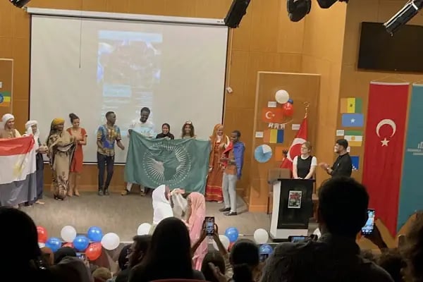 Aşık Paşa Konferans Salonu - Resim 4
