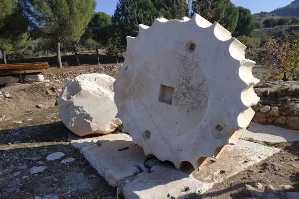 Sart Kilisesi - Resim 17