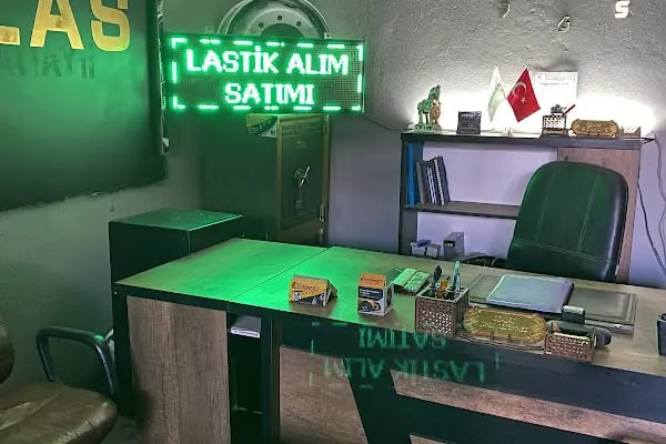 Özsönmez oto lastik - Resim 2
