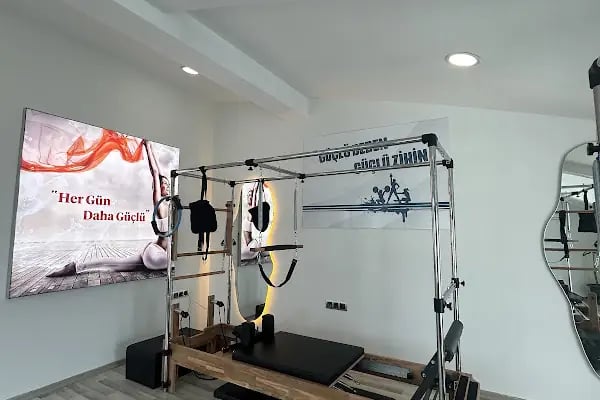 FİZYOKOLOG Fizik Tedavi Merkezi , Fizyoterapist ve Pilates - Resim 12