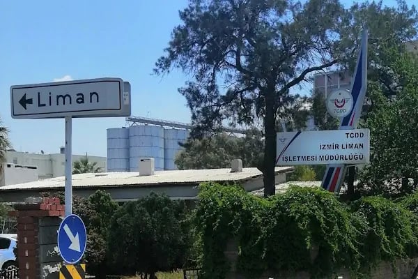 TCDD Izmir Limanı İşletmesi Müdürlüğü - Resim 13