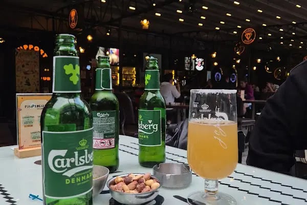 Pub Locale Balçova - Resim 11