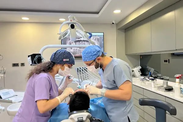 Diş Hekimi Orhan YÜZBAŞ - Resim 17